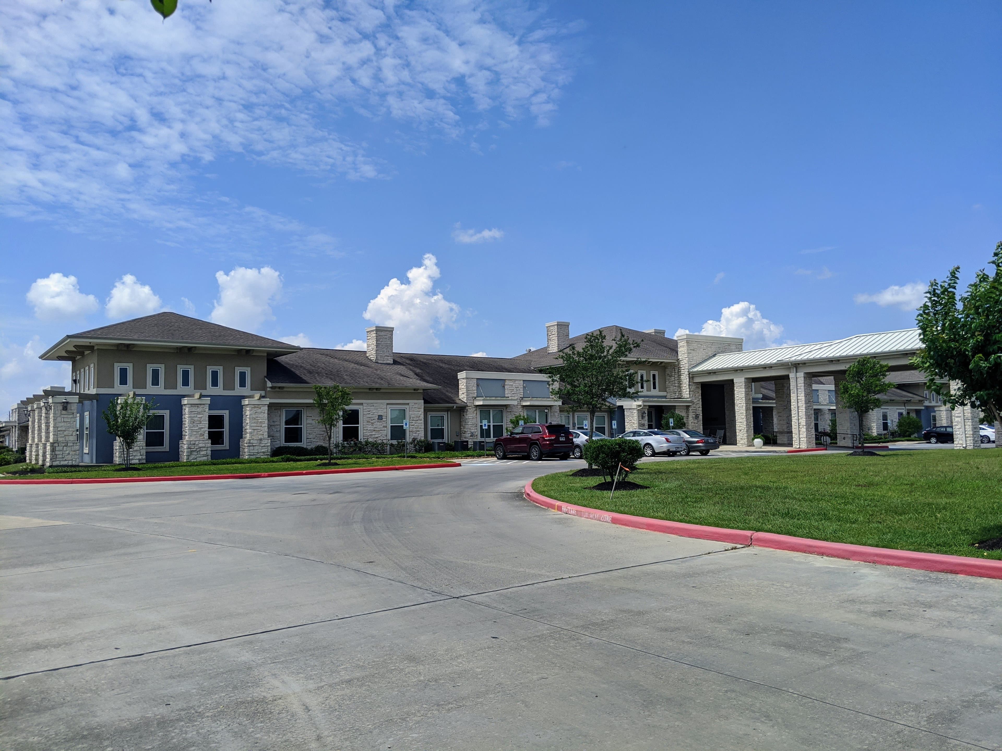Orchard Park at Victory Lakes in League City, TX - Main View