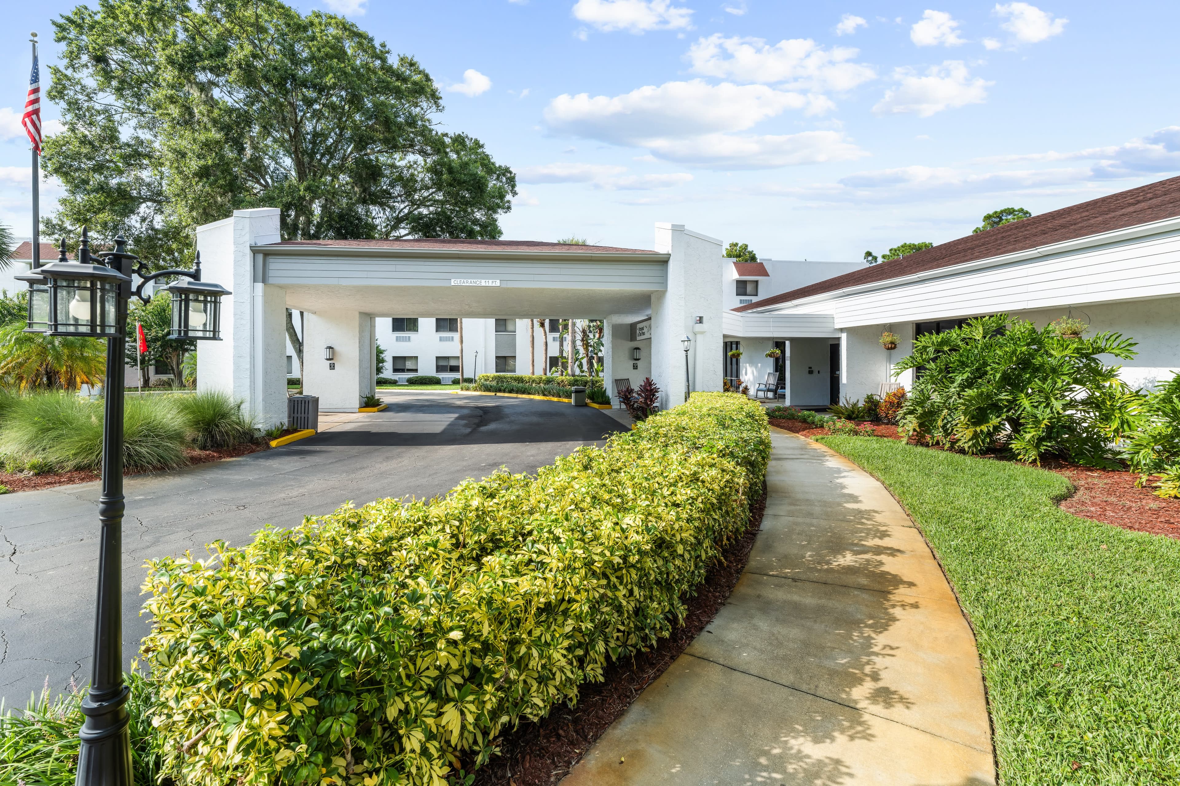 Ormond In The Pines in Ormond Beach, FL - Main View