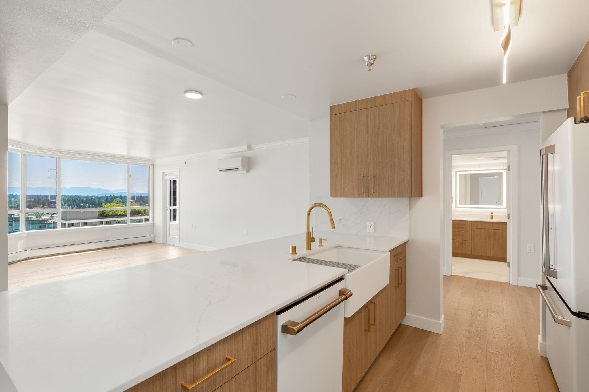 Pacific Regent Bellevue by Cogir in Bellevue, WA - Main View