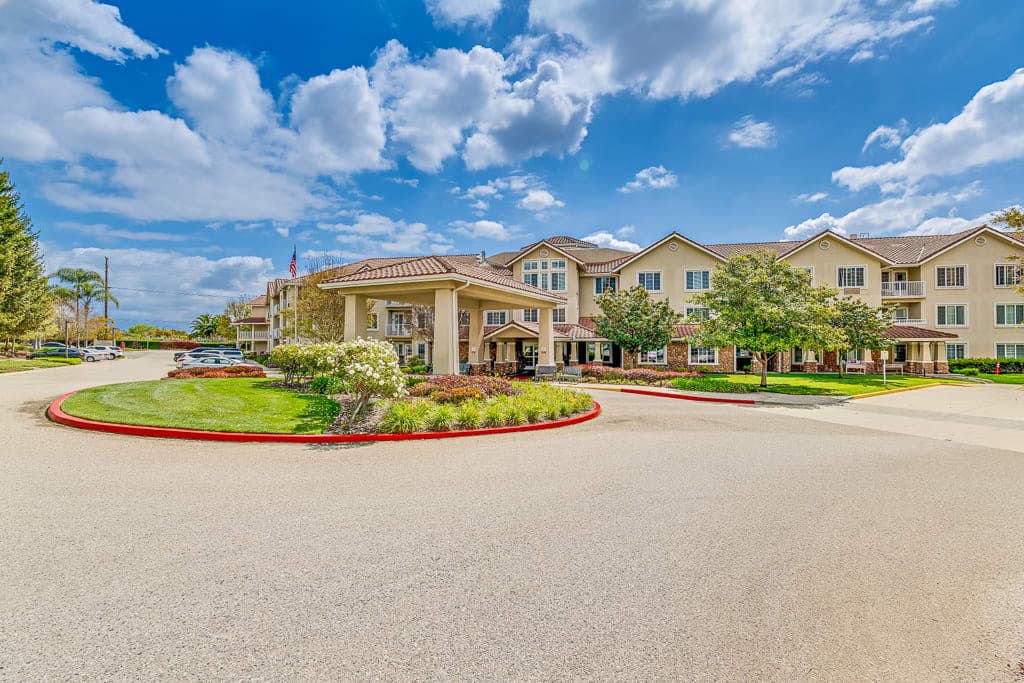 Palms at Bonaventure in Ventura, CA - Main View