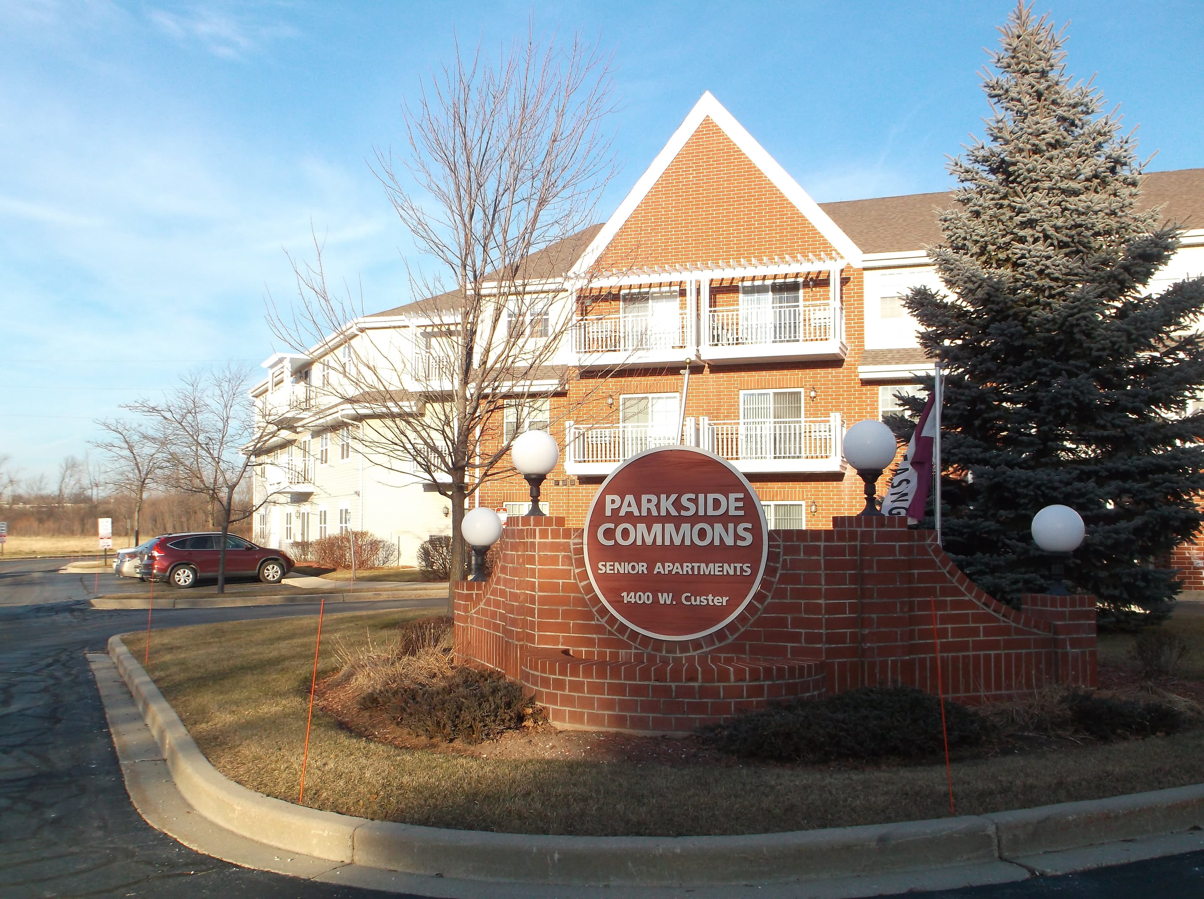 Parkside Commons Senior Apartments in Glendale, WI - Main View