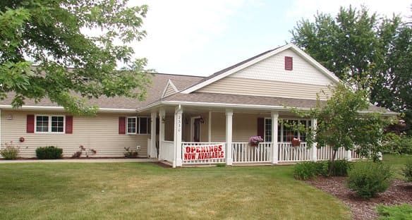Parkside Senior Living in Neenah, WI - Main View