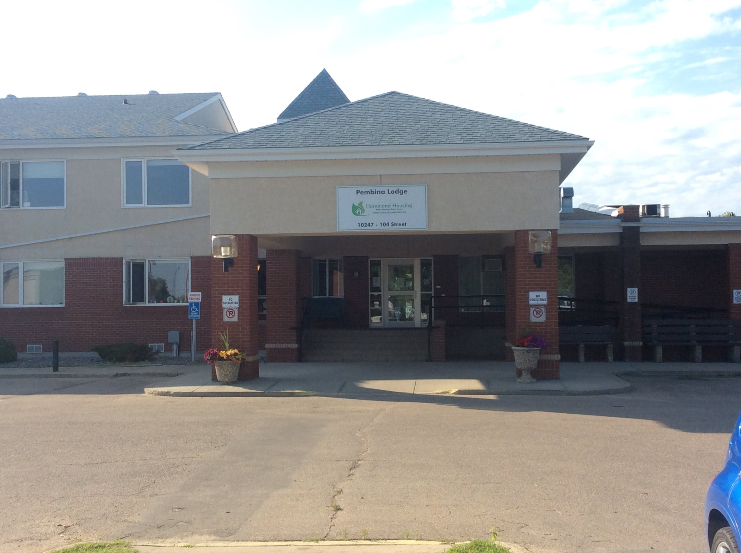 Pembina Lodge - PUBLIC - Senior living in Westlock, AB