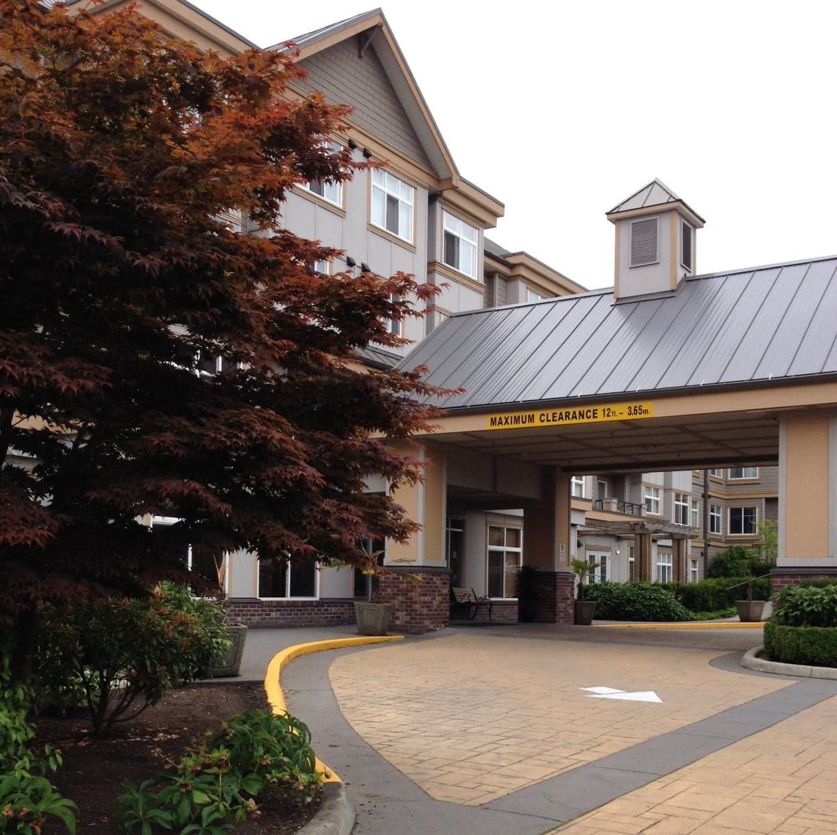 Peninsula Retirement Residence in Surrey, BC - Main View