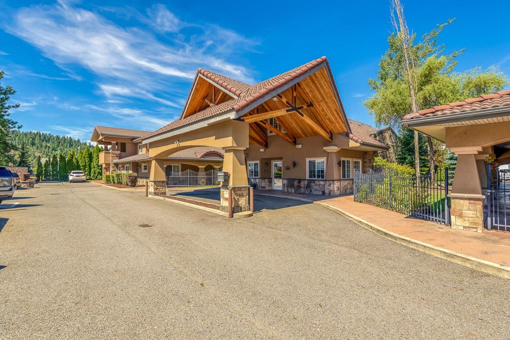 Pinehurst Senior Community in Pinehurst, ID - Main View