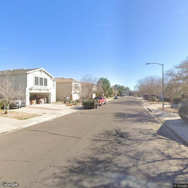 Pines Assisted Lovin Home in Glendale, AZ - Main View