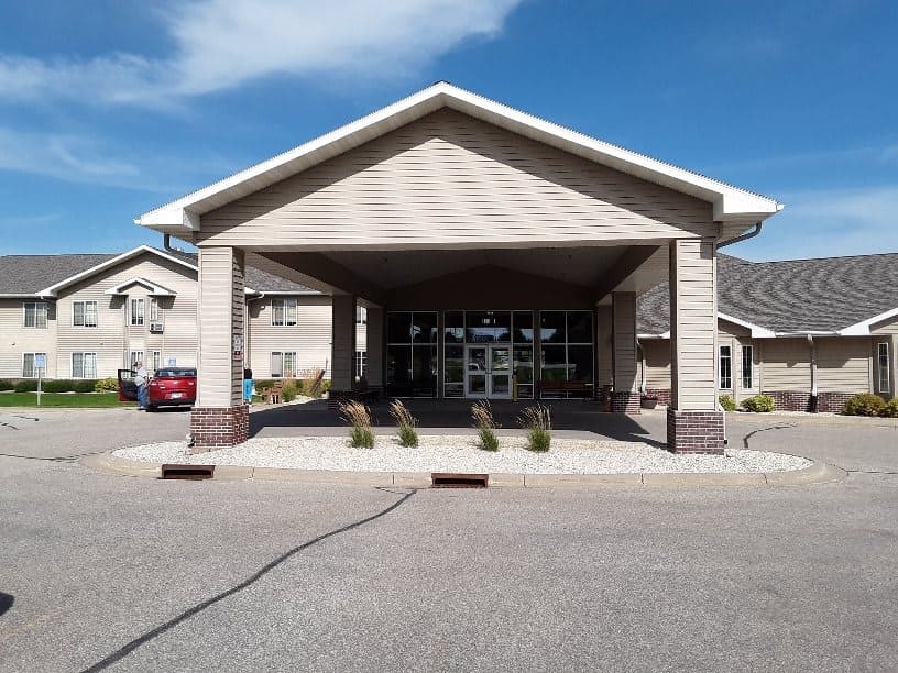 Prairie Meadows in Kasson, MN - Main View