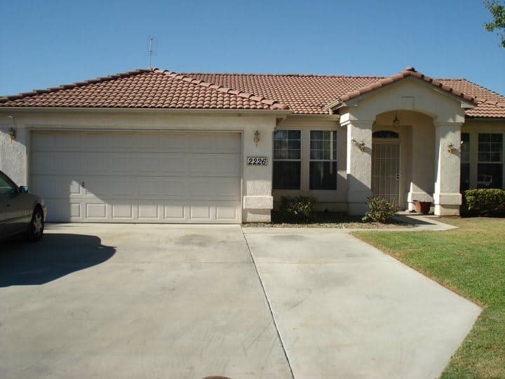 Jordeth Senior Care Home in Visalia, CA - Main View