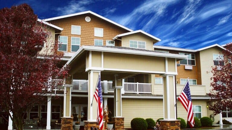 Prestige Senior Living Arbor Place in Medford, OR - Main View