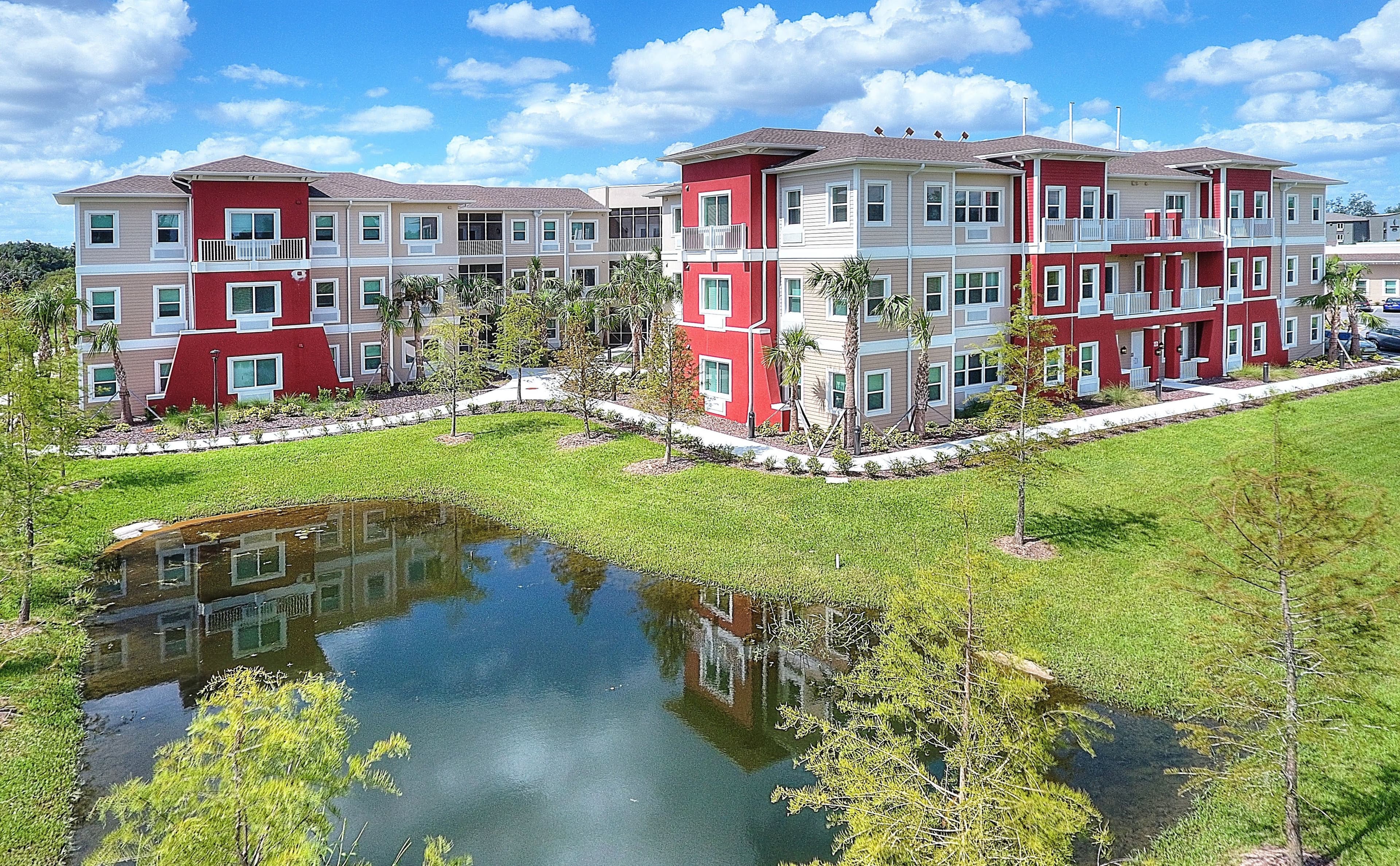 Promise Pointe at Tampa Oaks in Temple Terrace, FL - Main View