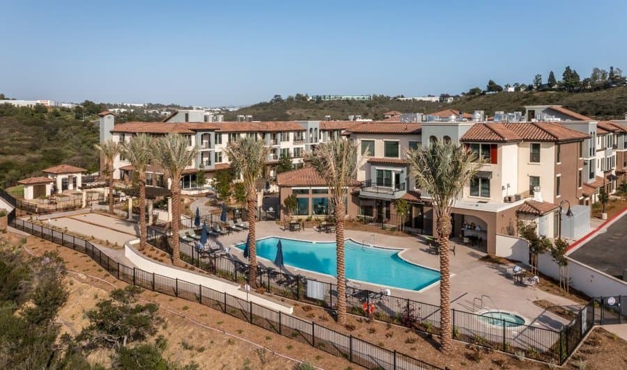 Santianna Oakmont Signature Living in Carlsbad, CA - Main View