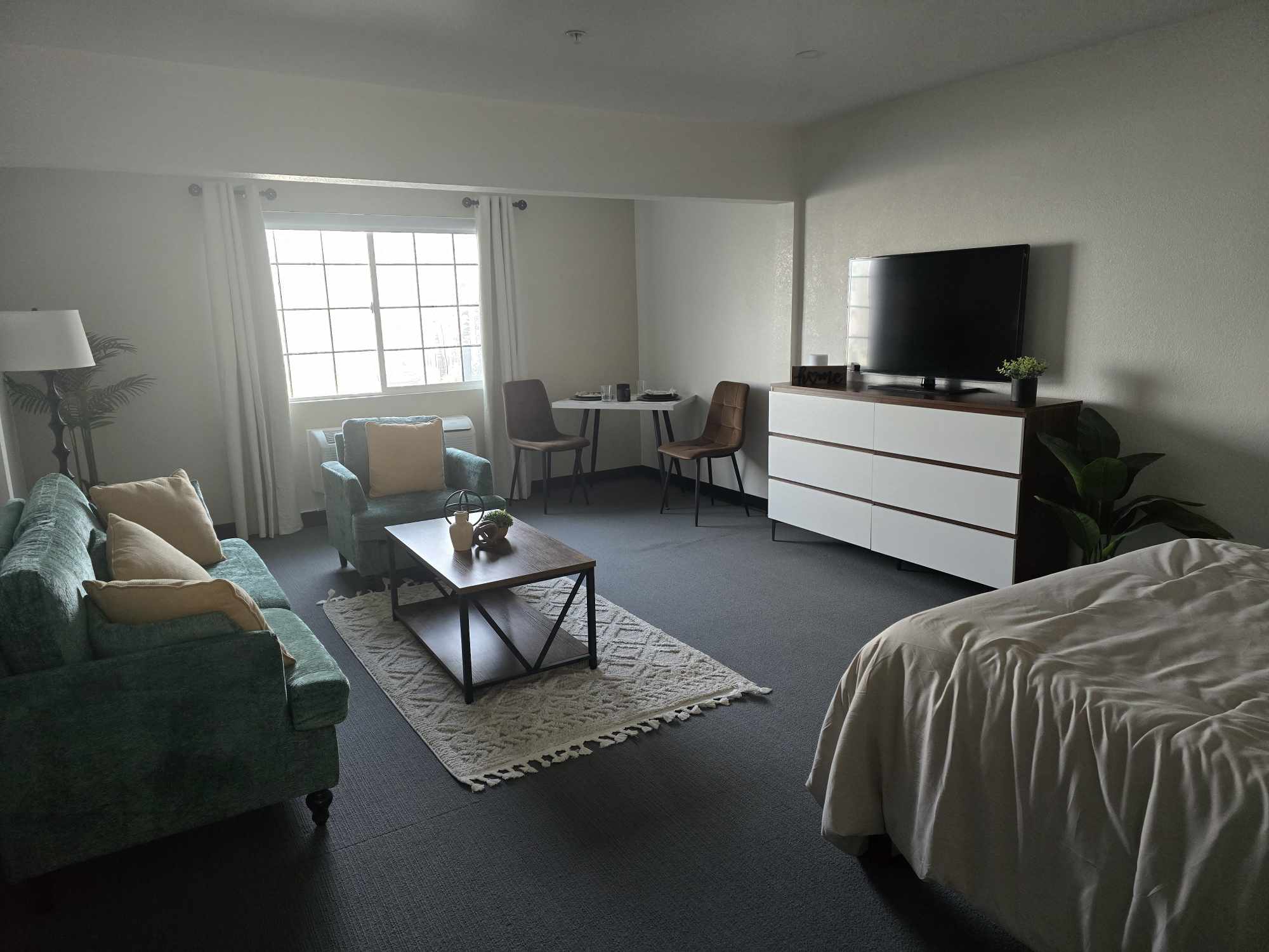 Real Care Living in Bakersfield, CA - Main View