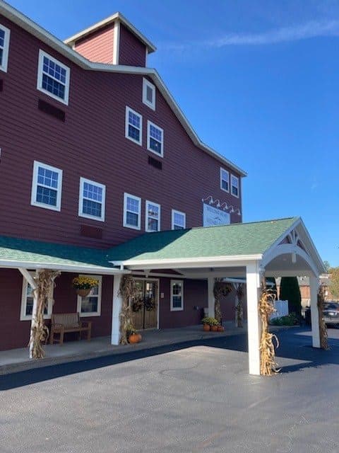 Red Mill Manor LLC in Baldwinsville, NY - Main View