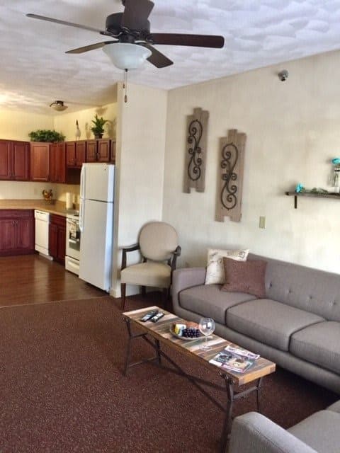 Regency Manor in O'Fallon, IL - Main View