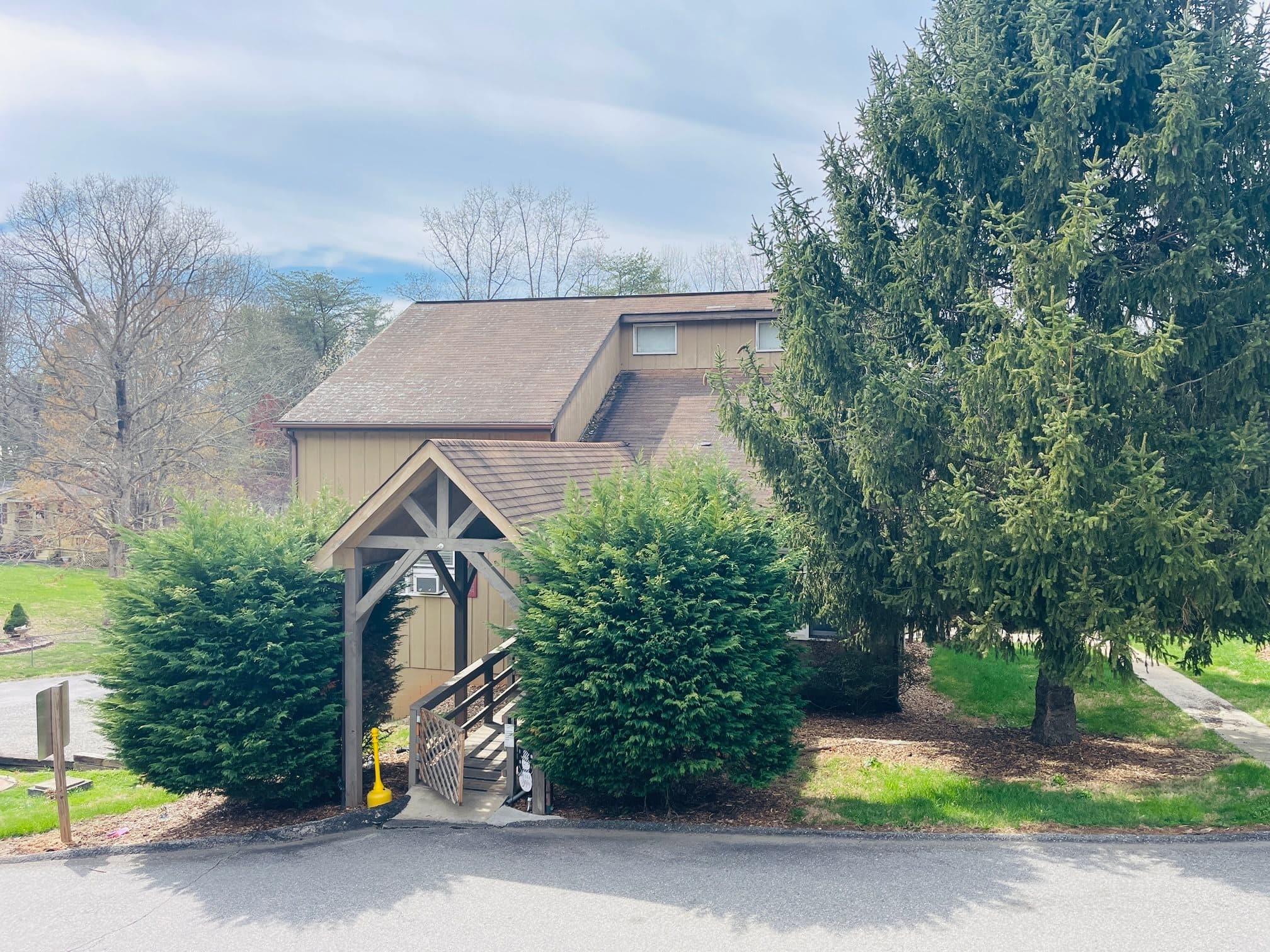Richmond Hill in Asheville, NC - Main View