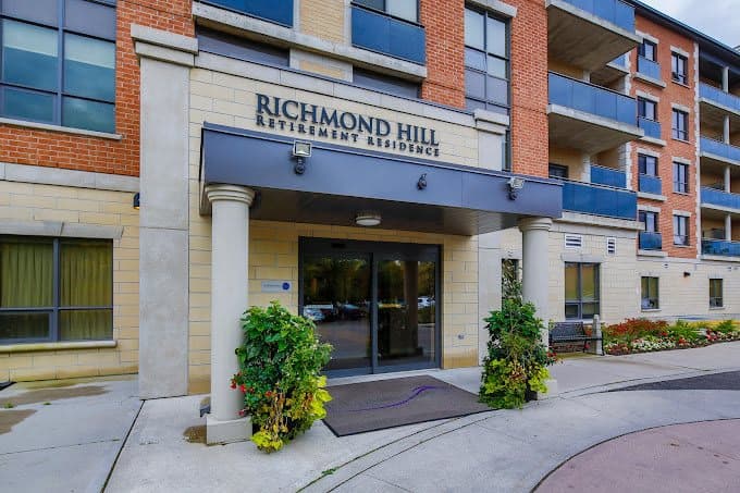Richmond Hill Retirement Residence - Senior living in Richmond Hill, ON