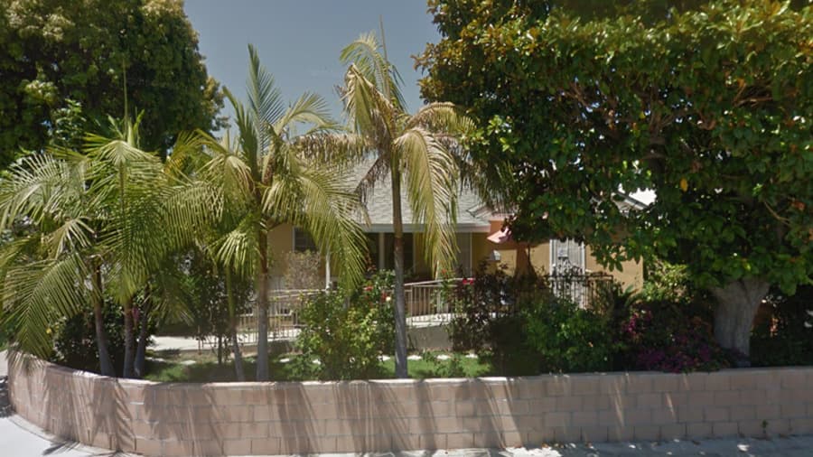 Rise N' Shine Villa II in Lakewood, CA - Main View