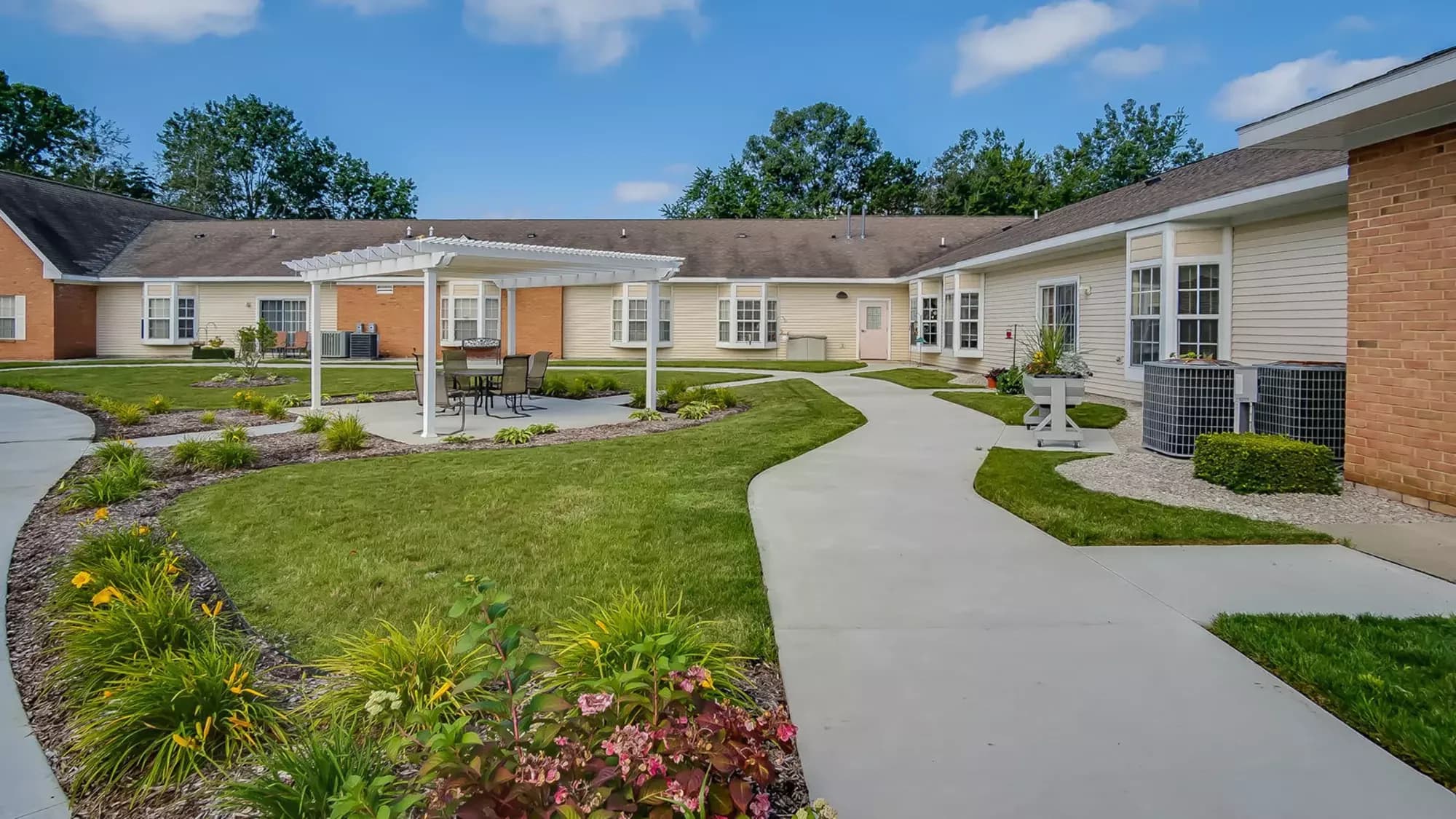 River Ridge Retirement Village in South Haven, MI - Main View