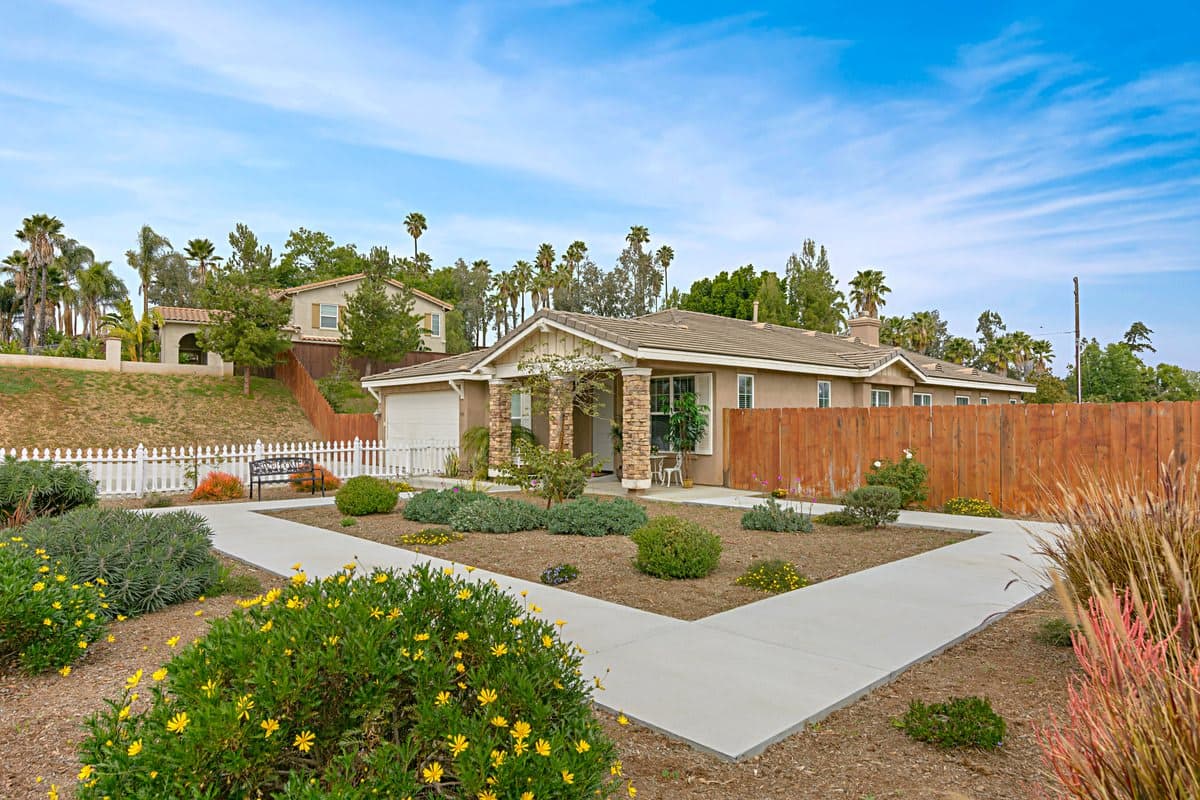 Splendor Valley in Escondido, CA - Main View
