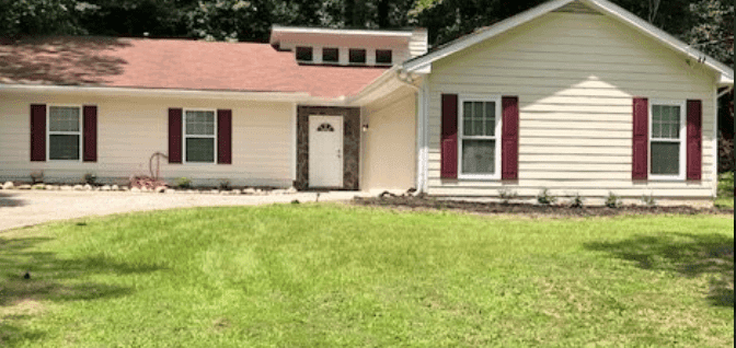 Rose Cottage in Riverdale, GA