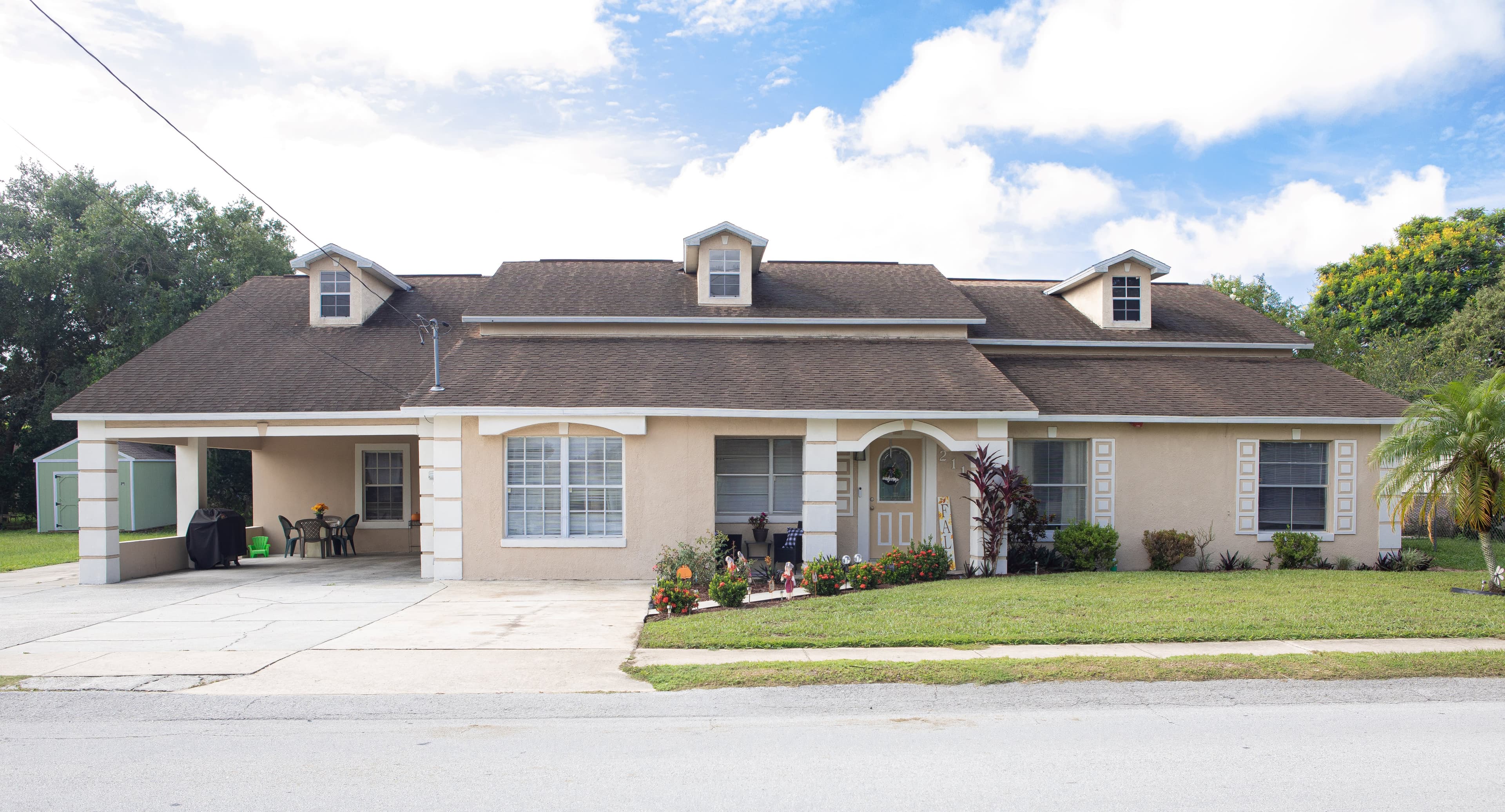 Roses Family Care in Haines City, FL - Main View