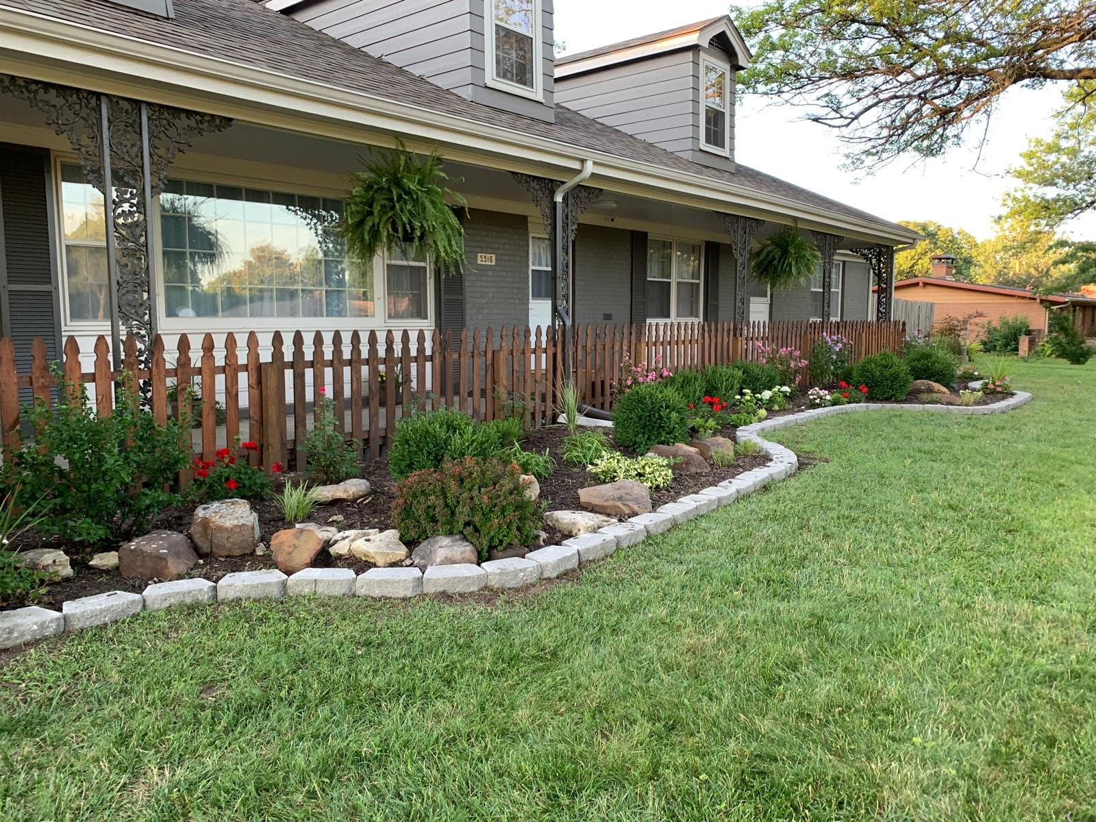 Rosewood Cottage in Wichita, KS - Main View