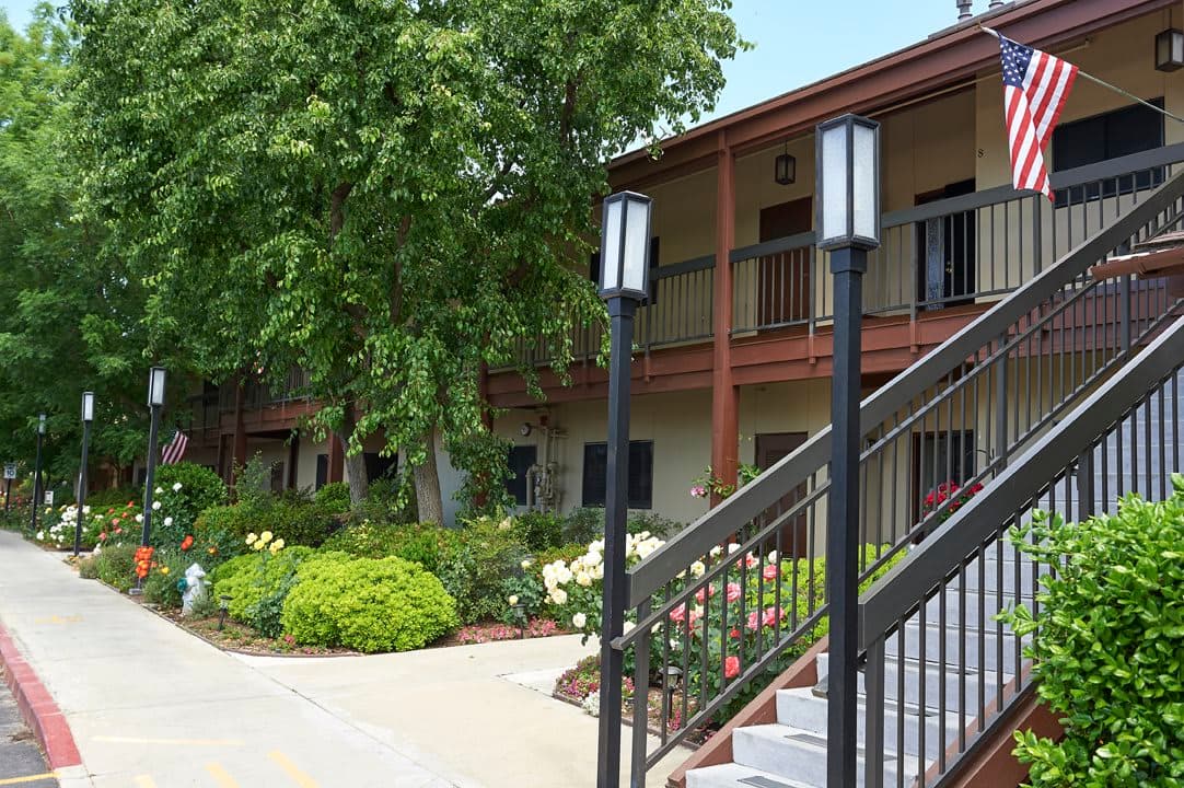 Rosewood Senior Living Community in Bakersfield, CA - Main View