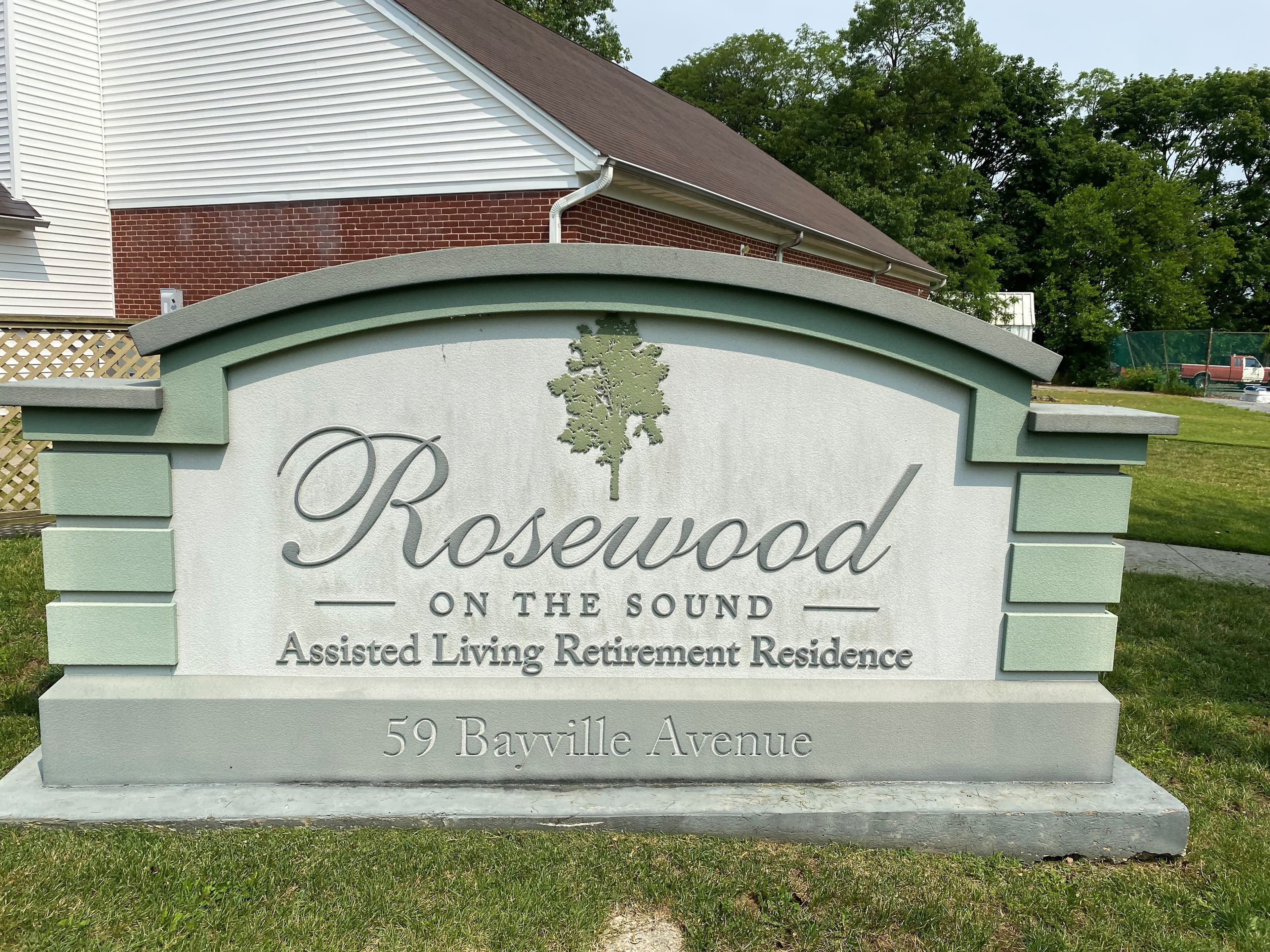 Rosewood on the Sound in Bayville, NY - Main View