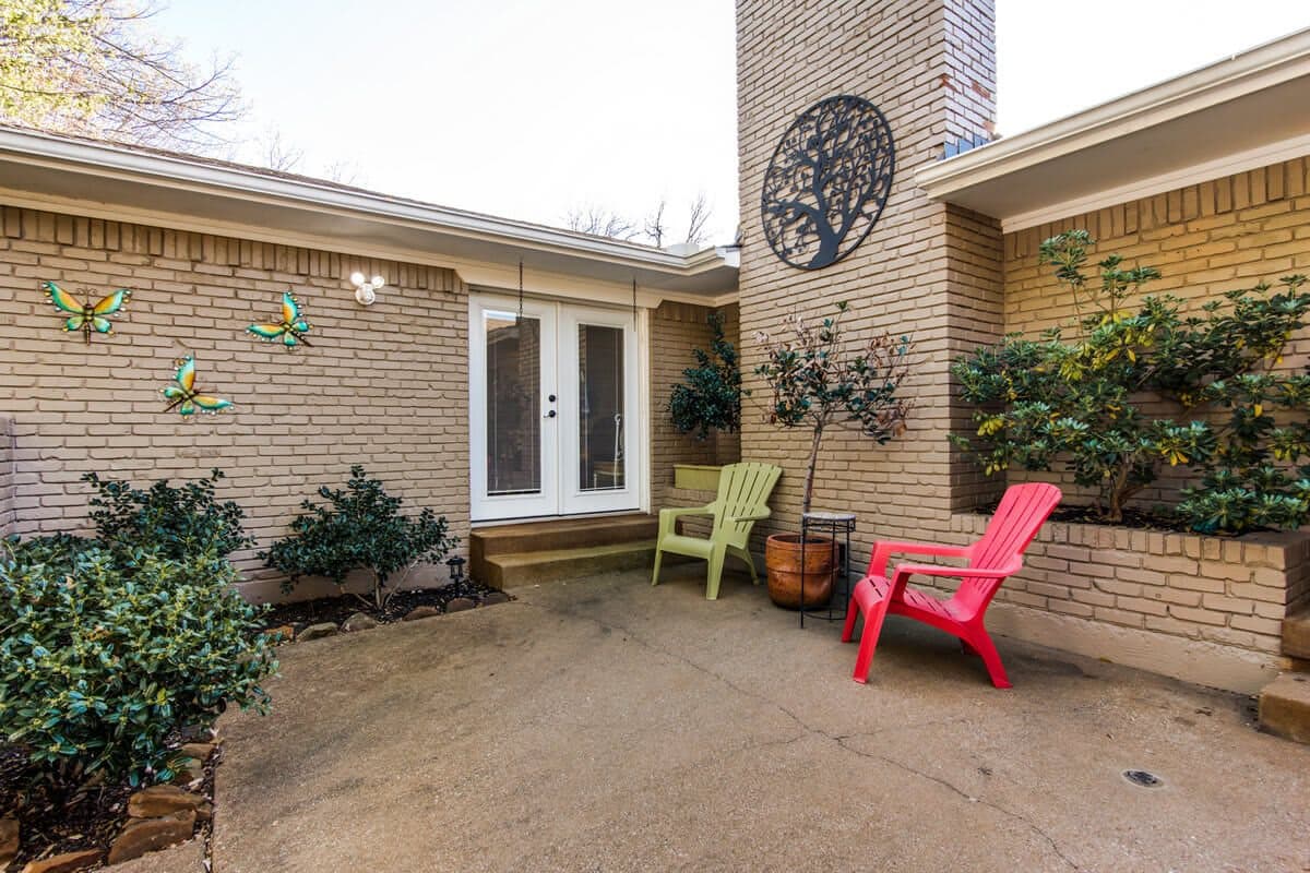 Sage Oak - Lake Highland in Dallas, TX - Main View