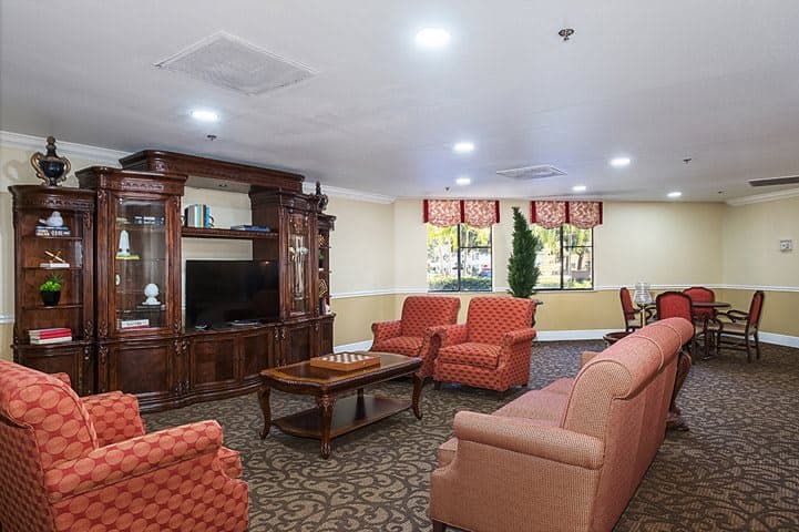 Salterra Senior Living at Dunedin in Dunedin, FL - Main View