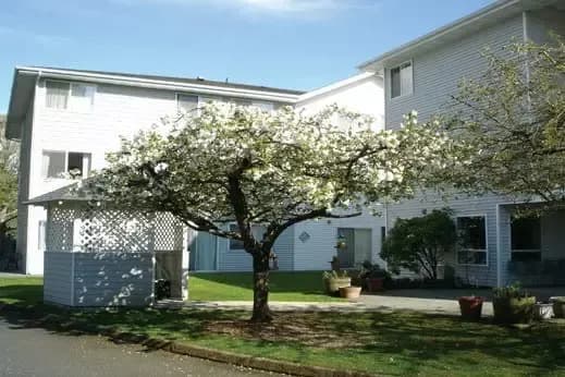 Sapphire at Woodway in Bellingham, WA - Main View