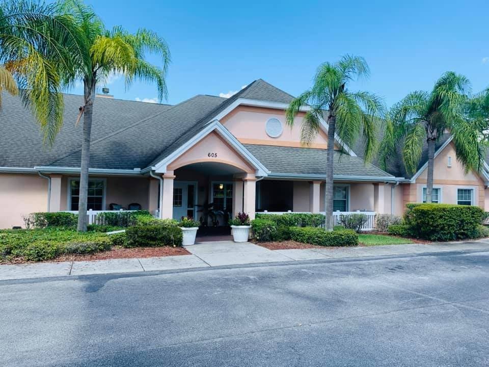 Savannah Cottage of Lakeland in Lakeland, FL - Main View