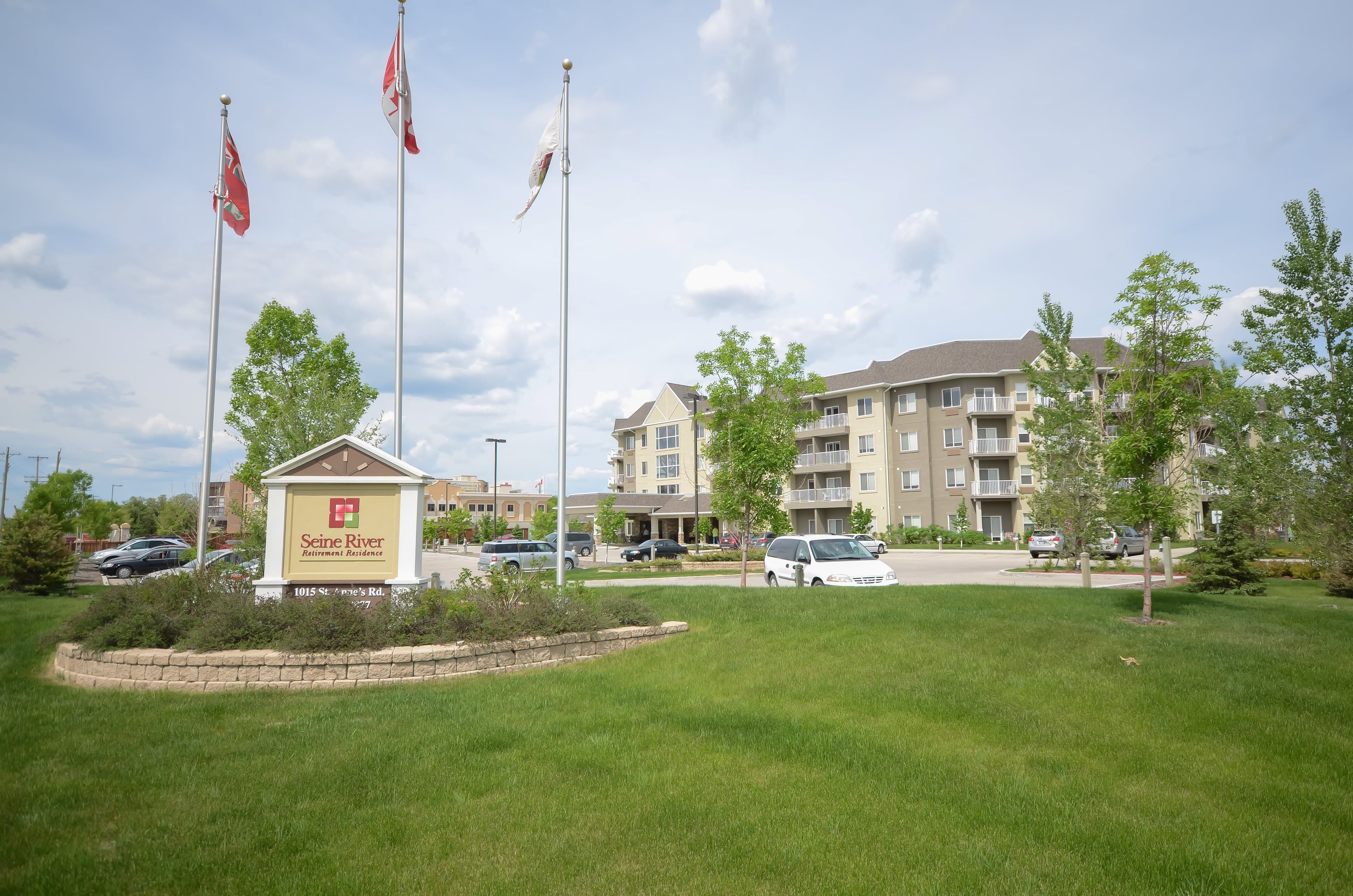 Seine River Residences - Senior living in Winnipeg, MB