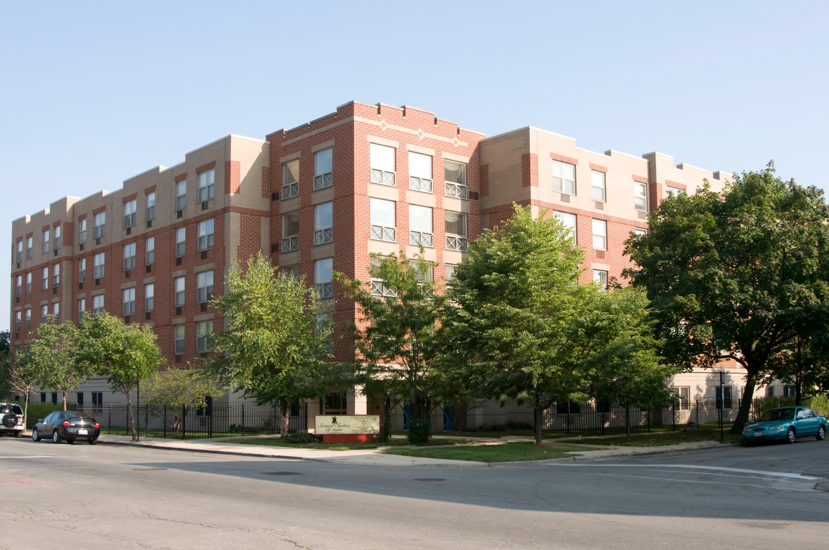 Senior Suites of Austin in Chicago, IL - Main View