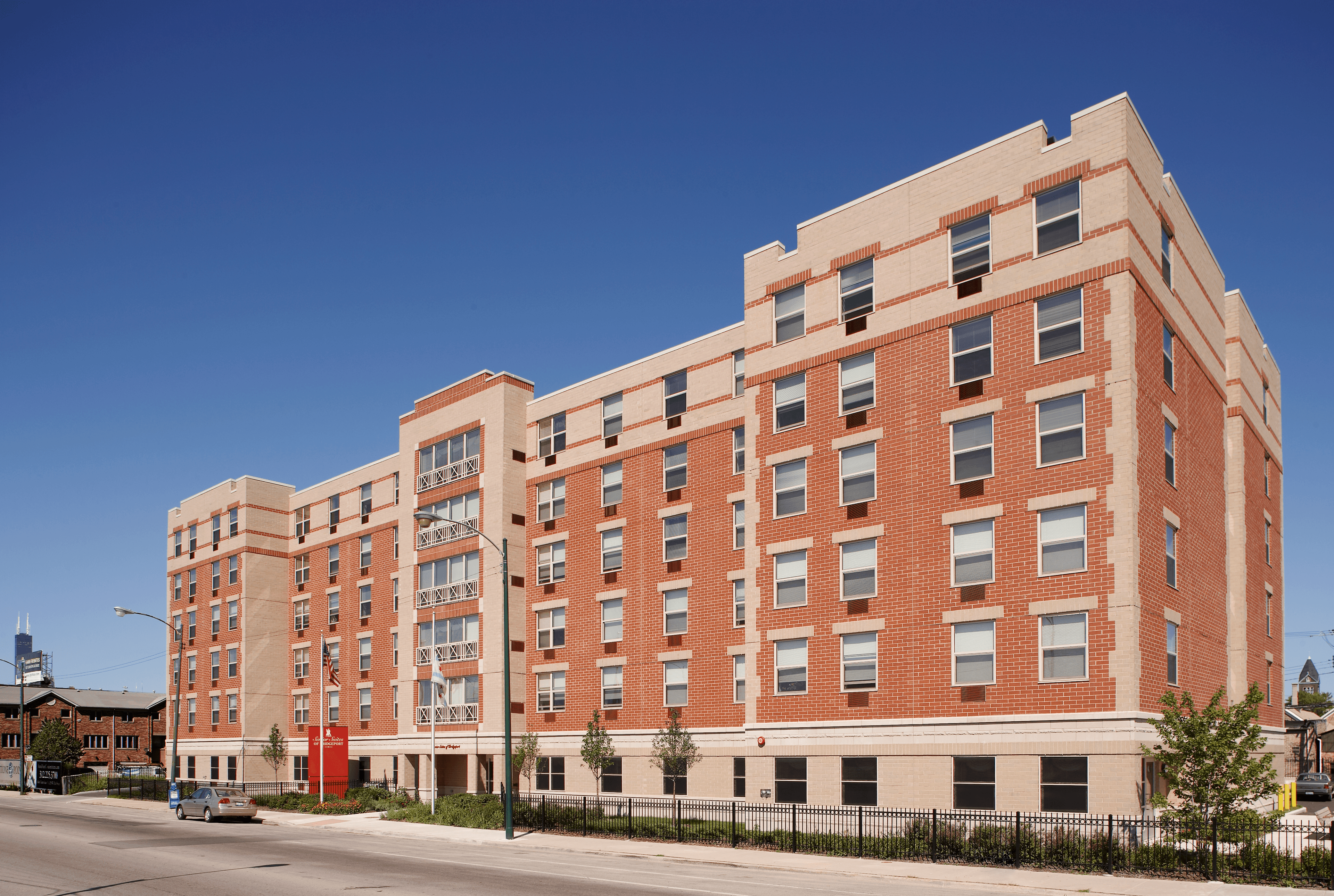 Senior Suites of Bridgeport in Chicago, IL - Main View