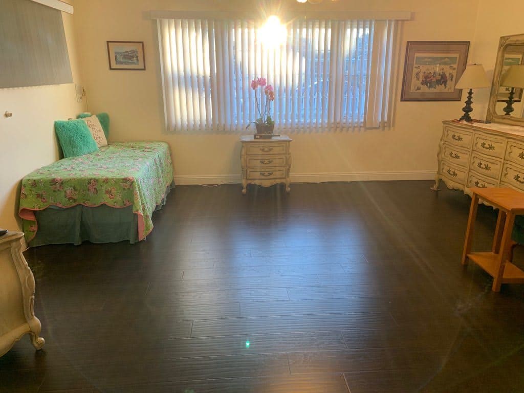 Shalev Senior Living #1 in Valley Glen, CA - Main View