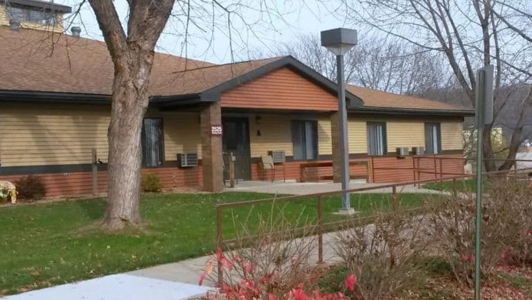 Shelby Terrace in La Crosse, WI - Main View
