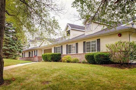 Shepherd Premier Memory Care of Dixon in Dixon, IL - Main View