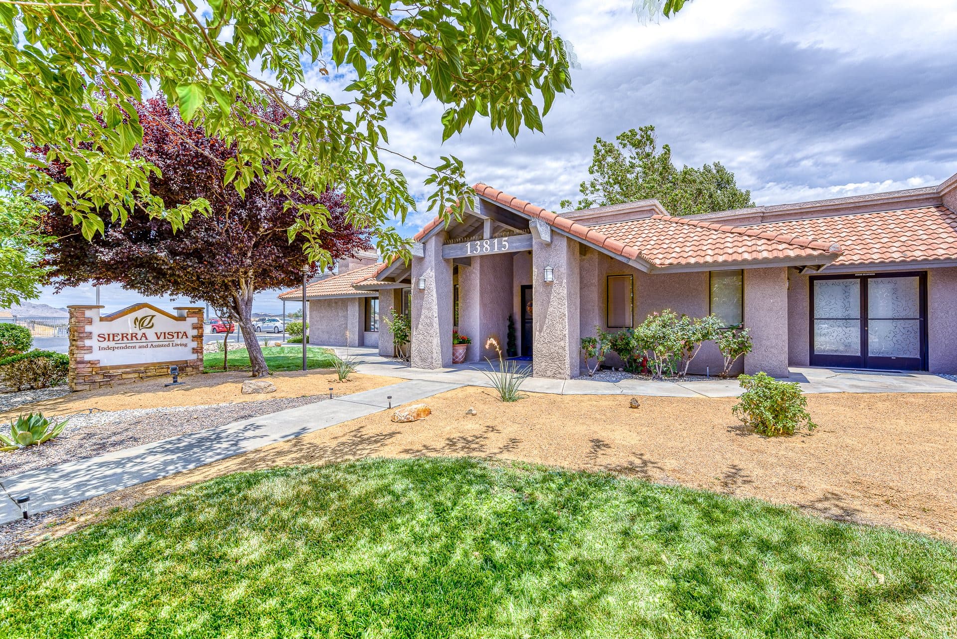 Sierra Vista Independent and Assisted Living in Victorville, CA