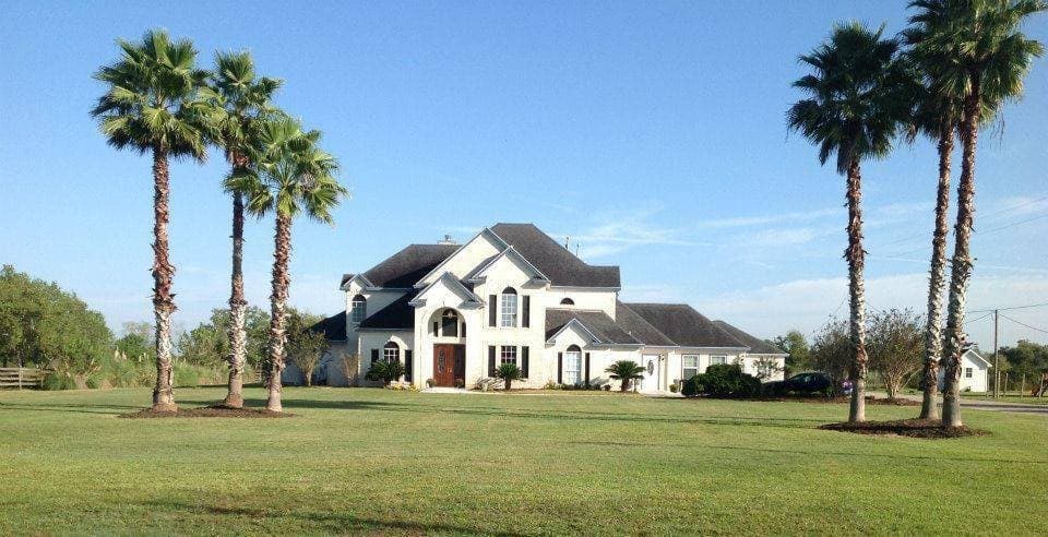 Six Palms in Manvel, TX - Main View