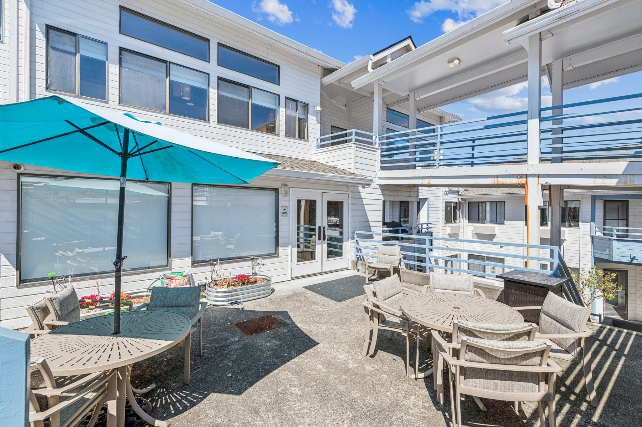Solista Everett by Cogir in Everett, WA - Main View