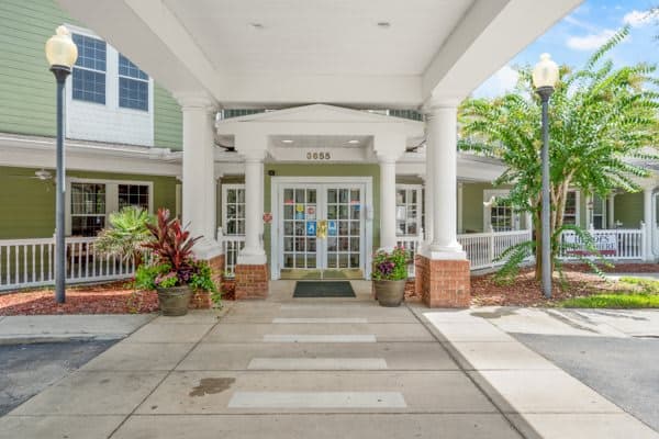 Spring Hills Hunters Creek in Orlando, FL - Main View