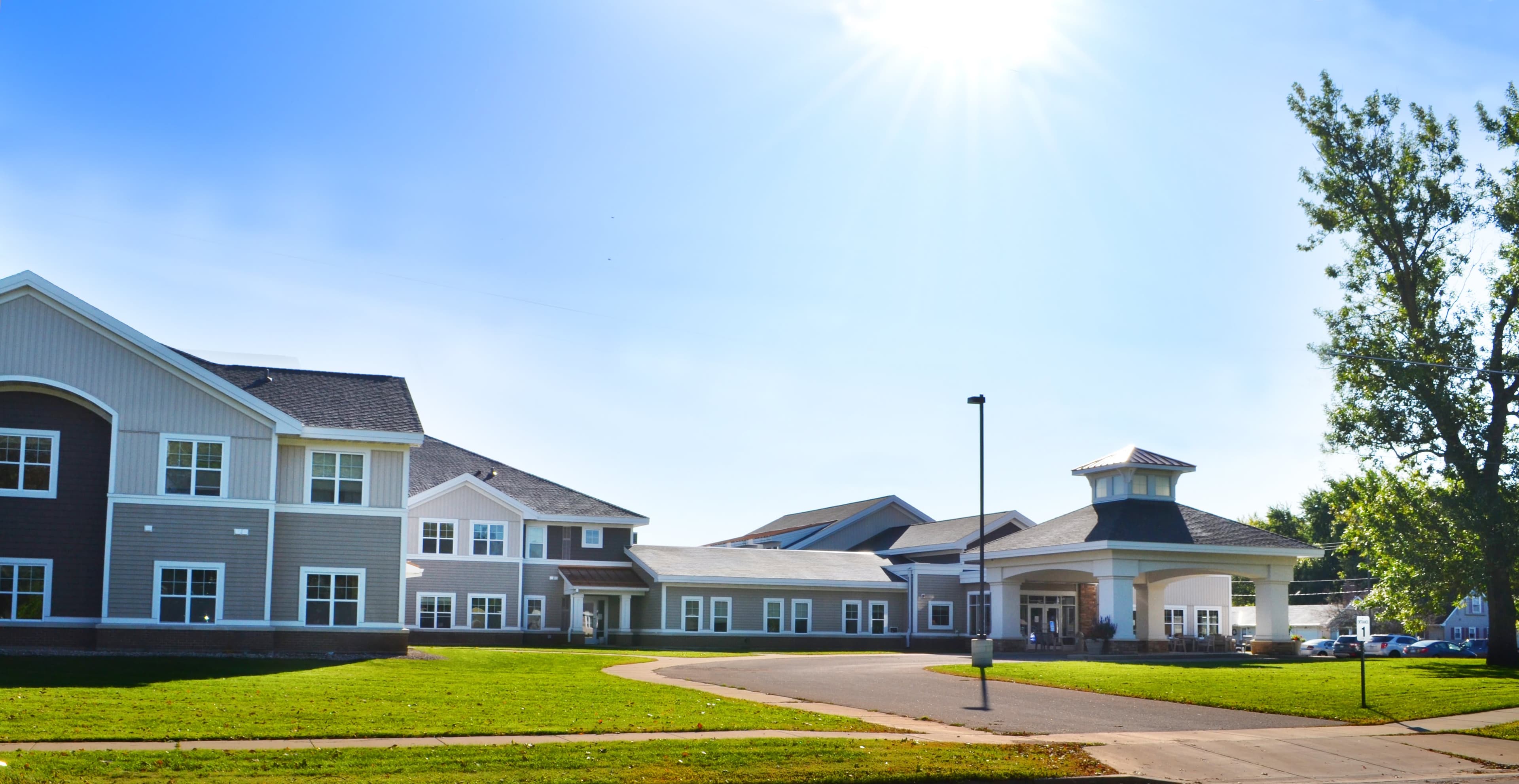 St. Mark's Living in Austin, MN - Main View