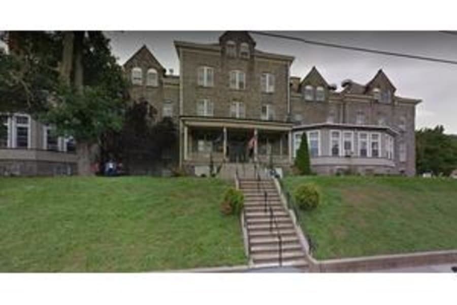Stabon Manor PCH Inc in Reading, PA - Main View