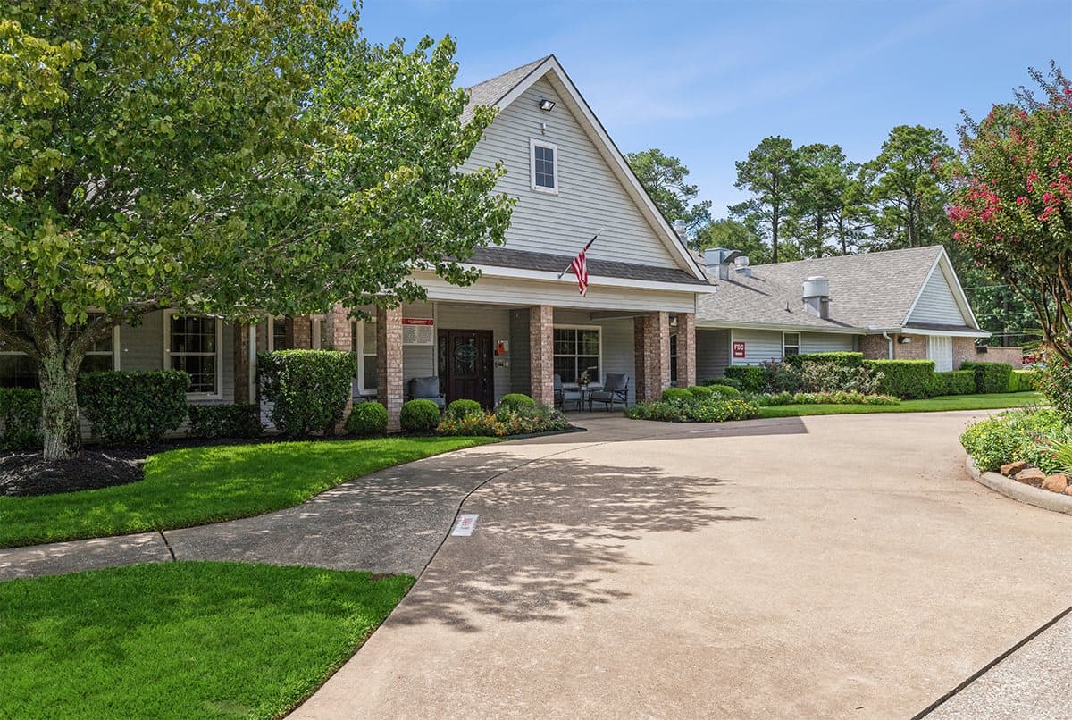 Strake Court in Conroe, TX - Main View