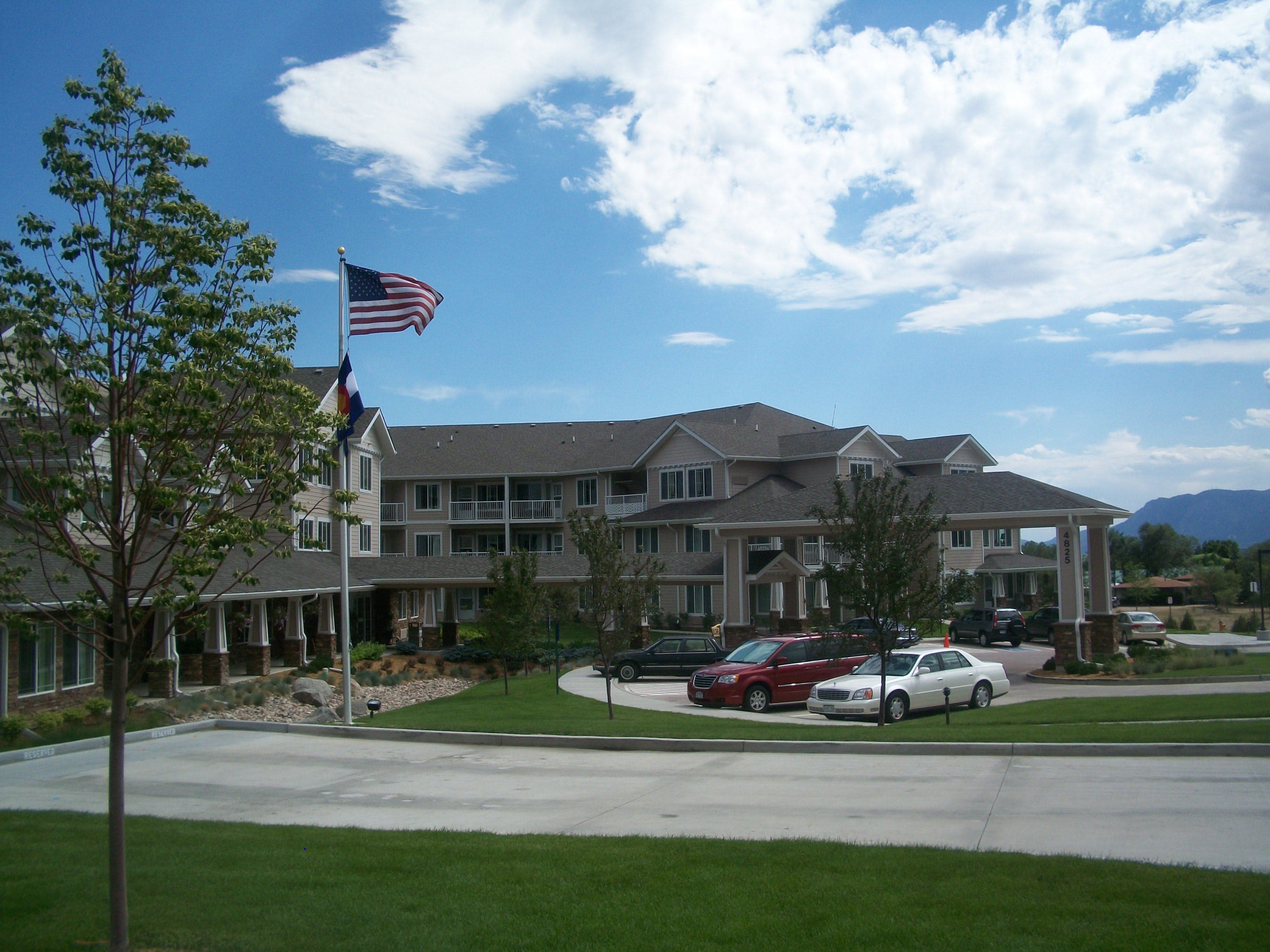 Summit Glen in Colorado Springs, CO - Main View