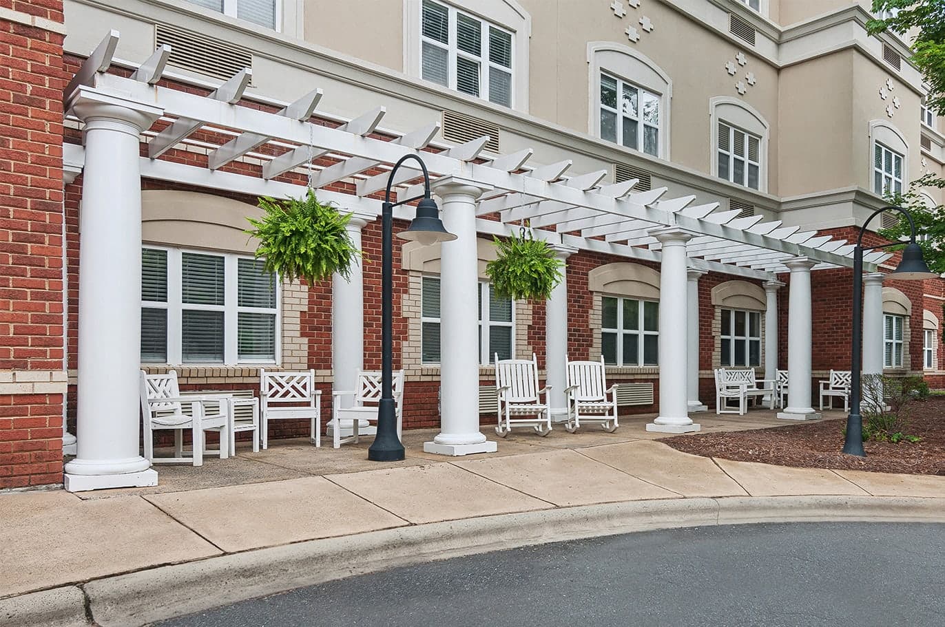 Summit Place of South Park in Charlotte, NC - Main View