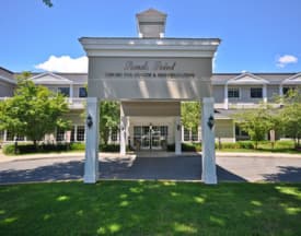 Sunharbor Manor - Senior living in Roslyn Heights, New York