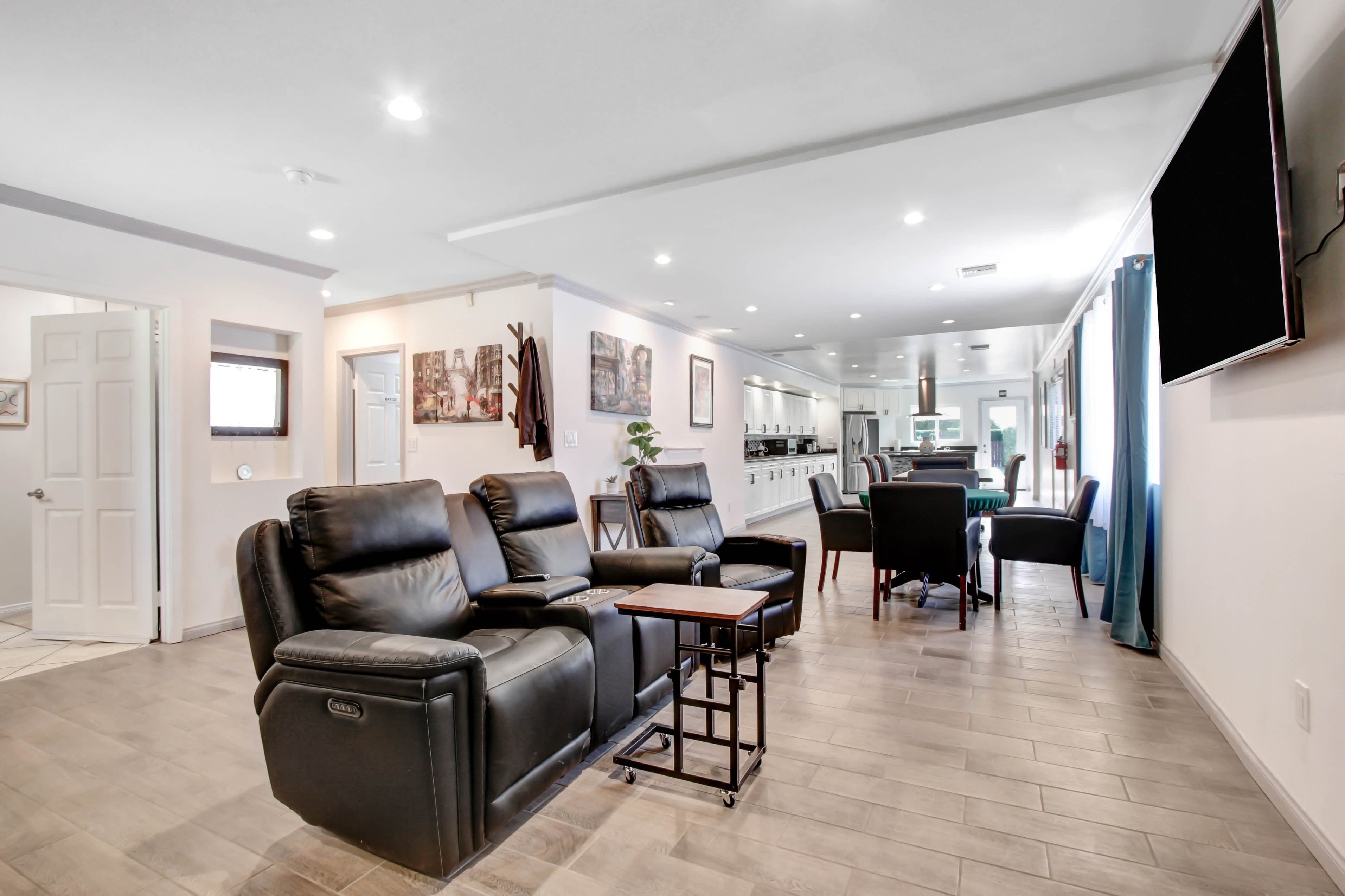 Elite Retirement Residence in West Hills, CA - Main View
