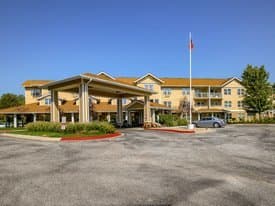 Sunridge Village in Omaha, NE - Main View